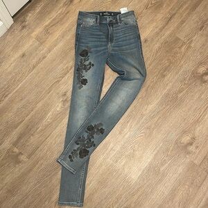 Hollister embroidery jeans